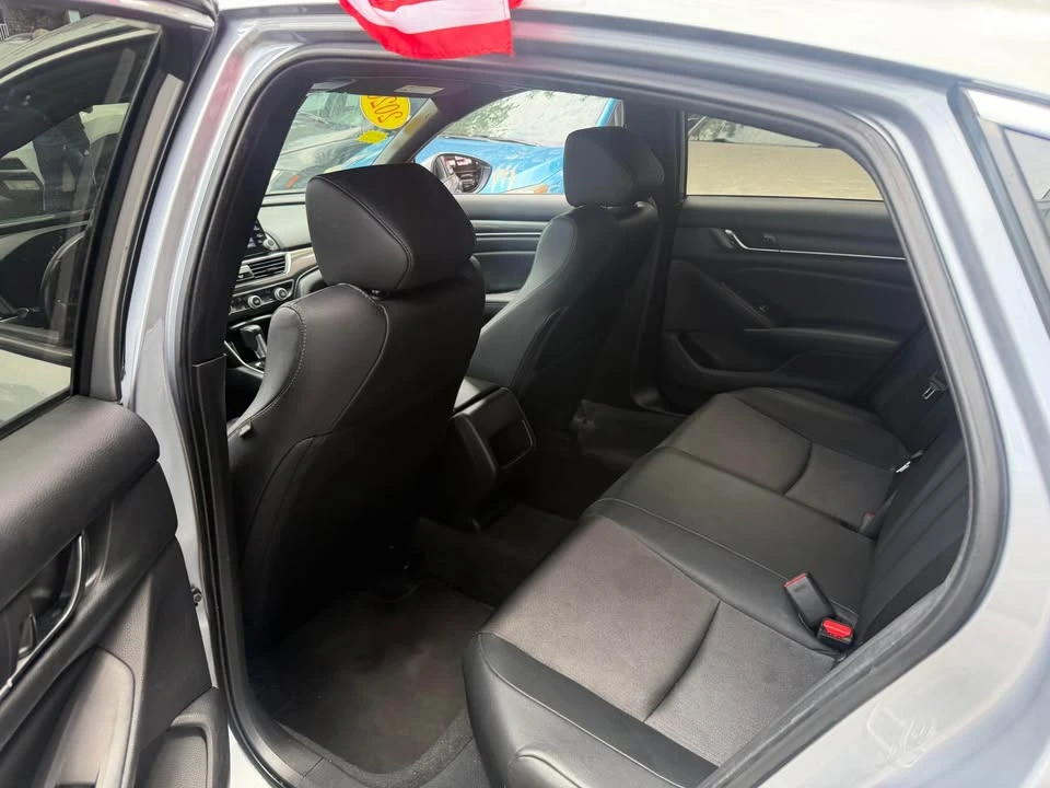 2020 Honda Civic 10th Gen - Image 6 of 6