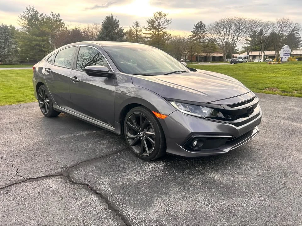 2020 Honda Civic 10th Gen - Image 3 of 10