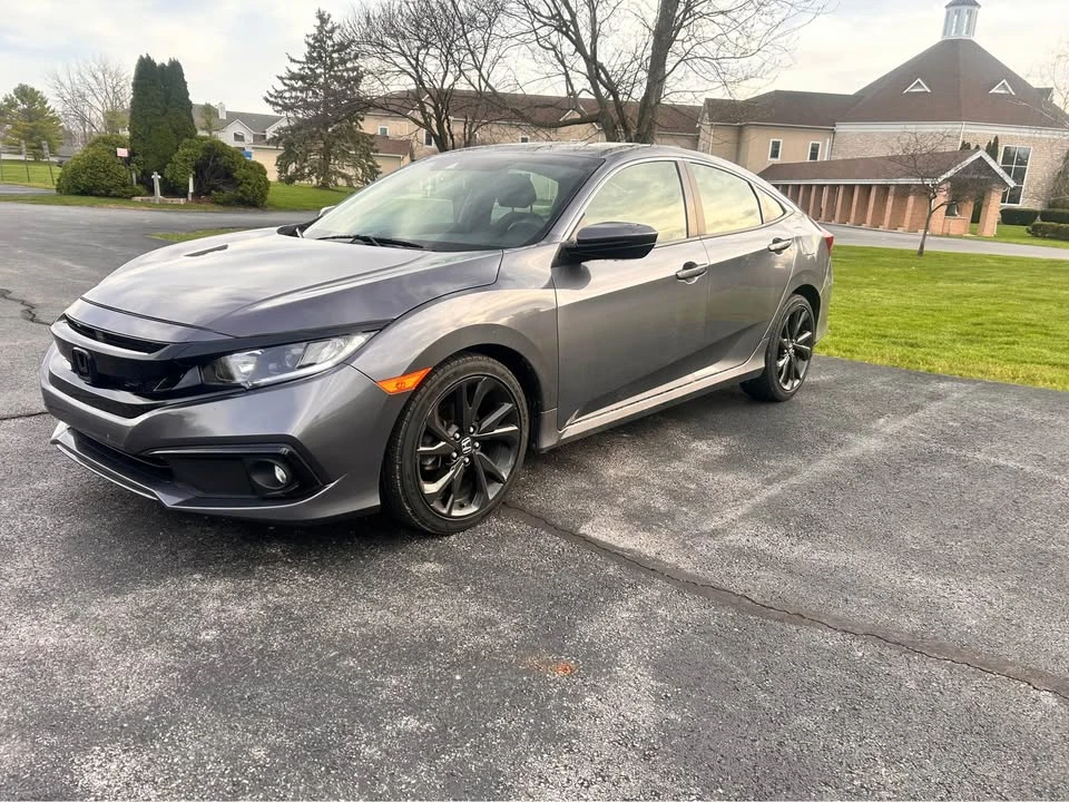2020 Honda Civic 10th Gen - Image 2 of 10