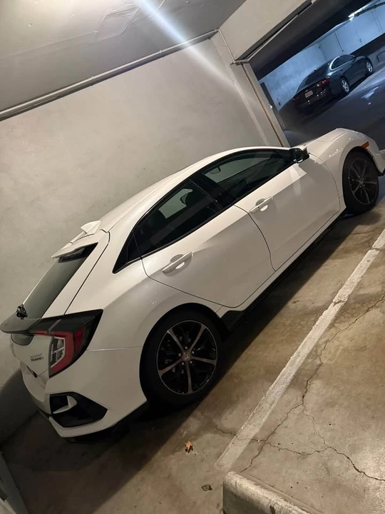 2020 Honda Civic 10th Gen - Image 3 of 3