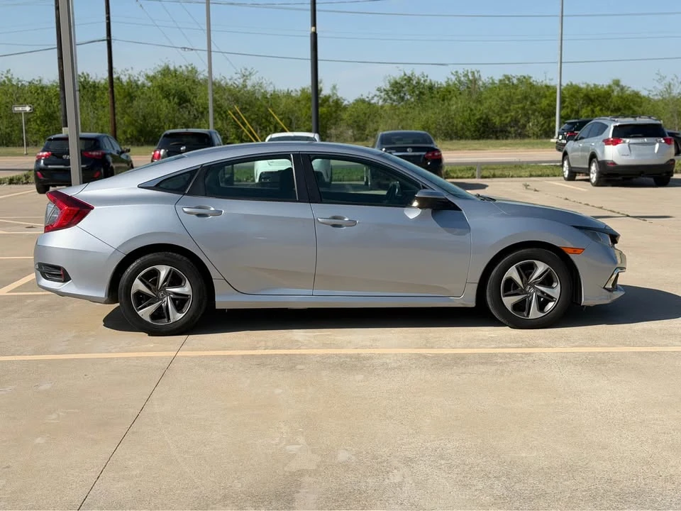 2020 Honda Civic 10th Gen - Image 6 of 14