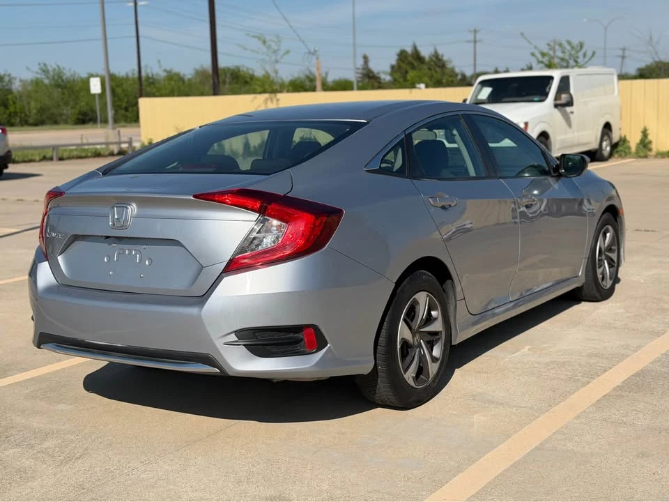 2020 Honda Civic 10th Gen - Image 5 of 14