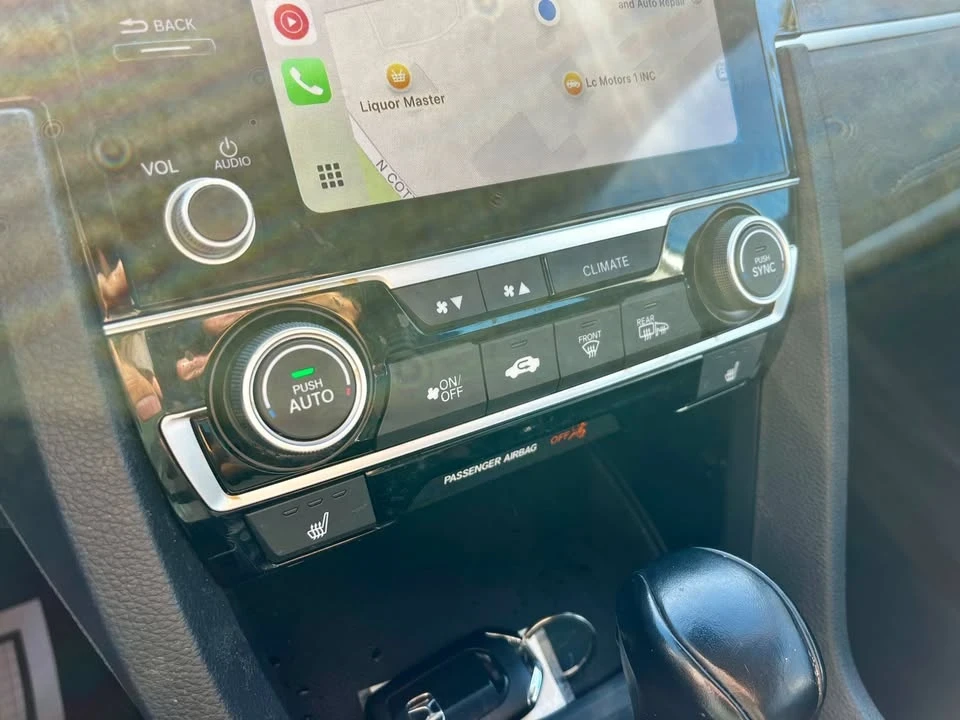 2020 Honda Civic 10th Gen - Image 11 of 17
