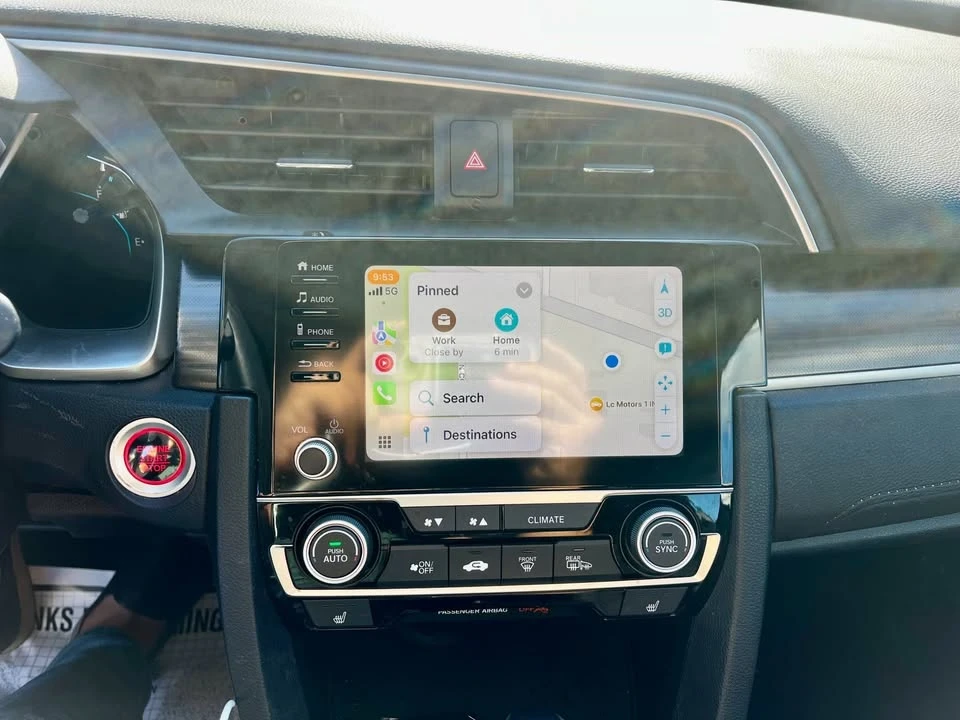 2020 Honda Civic 10th Gen - Image 9 of 17
