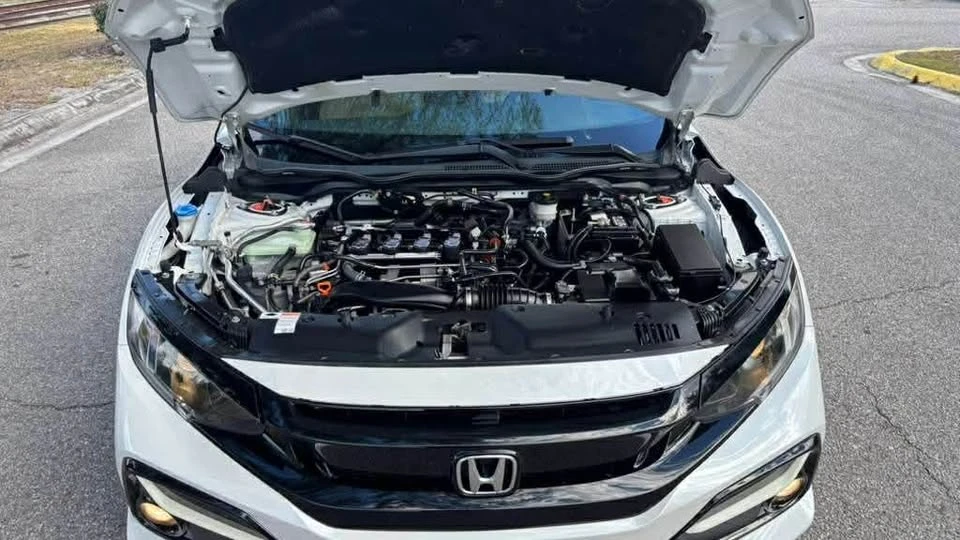 2020 Honda Civic 10th Gen - Image 15 of 16