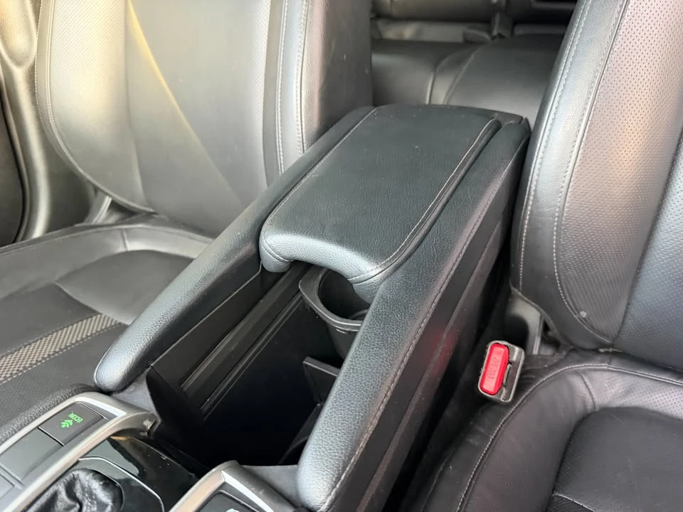 2020 Honda Civic 10th Gen - Image 18 of 20