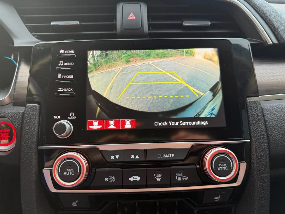 2020 Honda Civic 10th Gen - Image 14 of 20