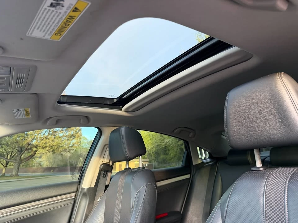 2020 Honda Civic 10th Gen - Image 7 of 20