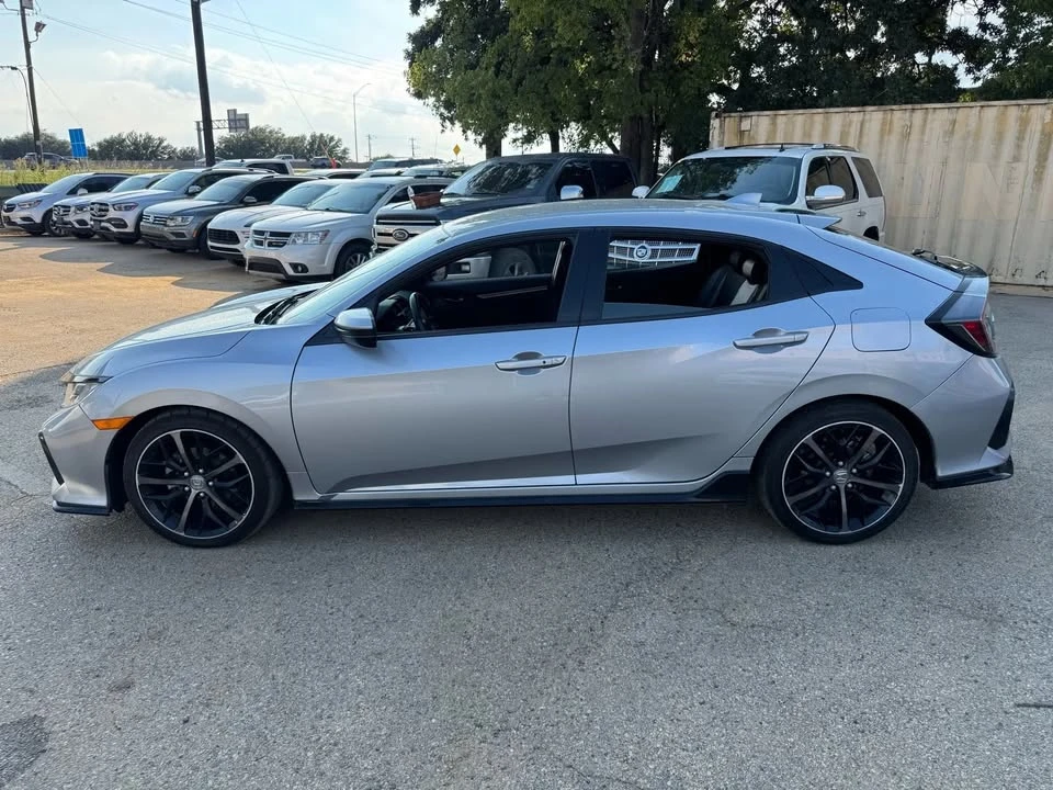 2020 Honda Civic 10th Gen - Image 14 of 15