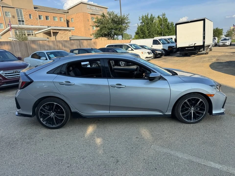 2020 Honda Civic 10th Gen - Image 13 of 15