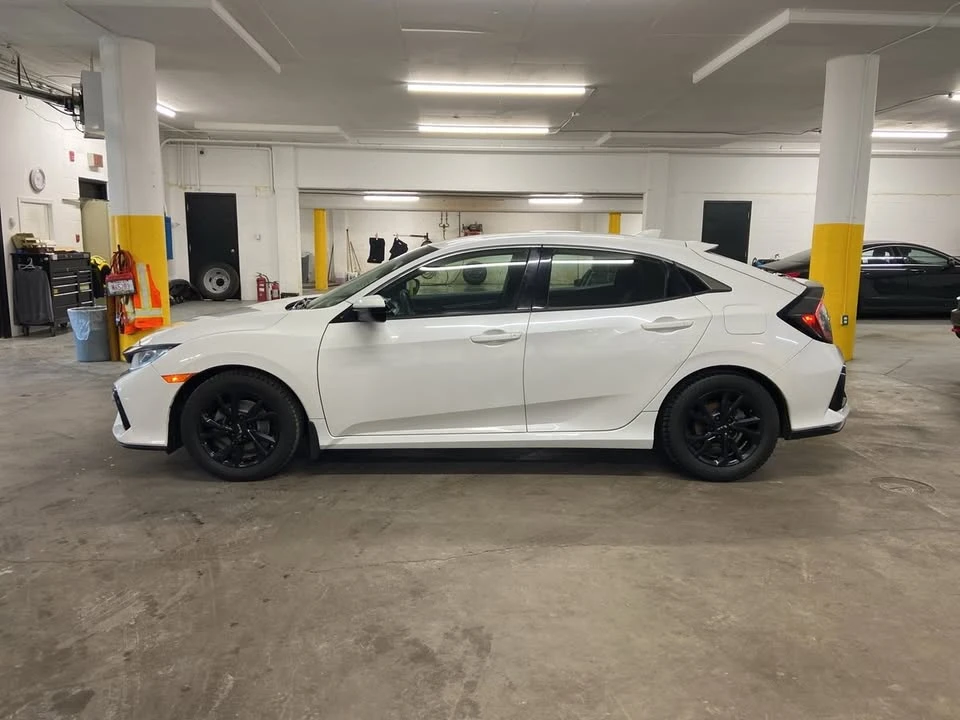 2020 Honda Civic 10th Gen - Image 8 of 20