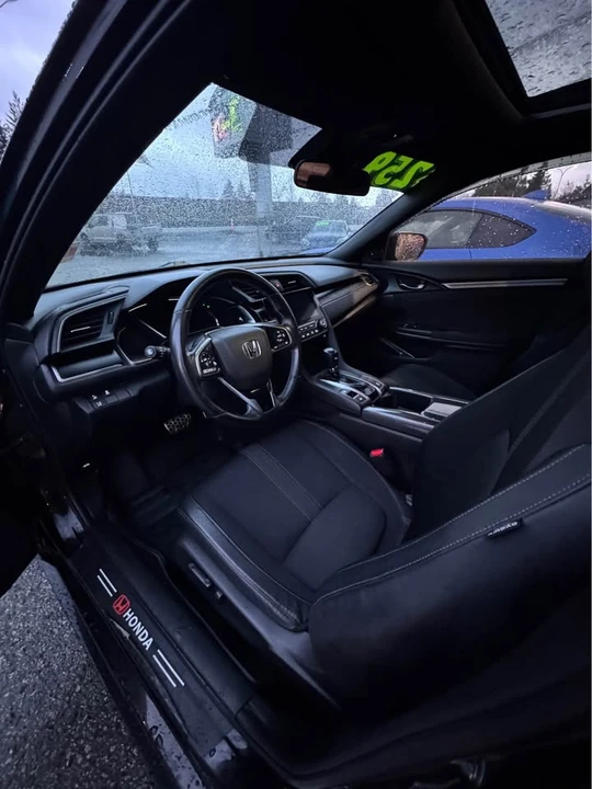 2020 Honda Civic 10th Gen - Image 6 of 9