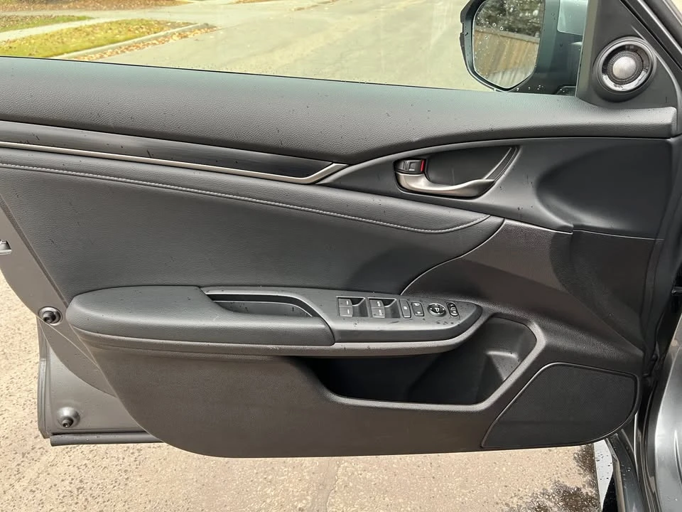 2020 Honda Civic 10th Gen - Image 14 of 18