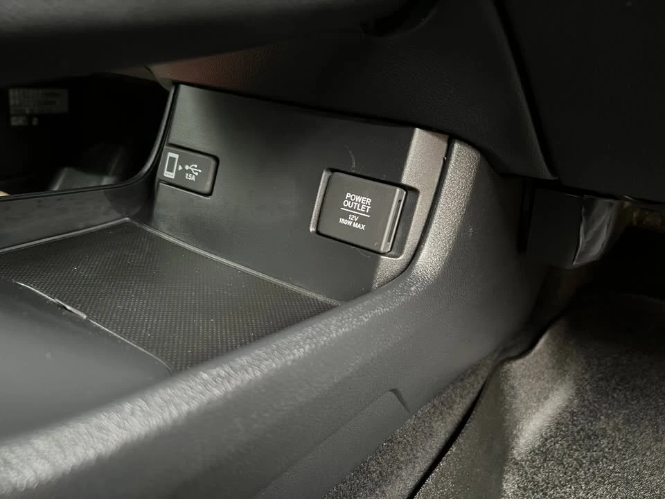2020 Honda Civic 10th Gen - Image 10 of 18