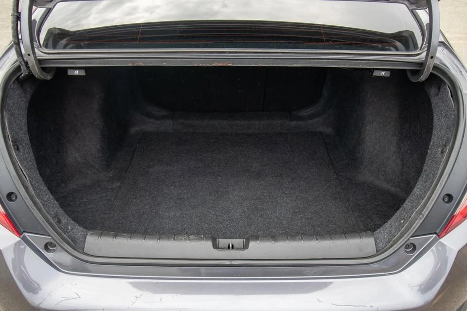2020 Honda Civic 10th Gen - Image 8 of 10