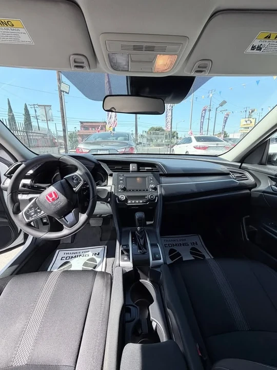 2020 Honda Civic 10th Gen - Image 6 of 8