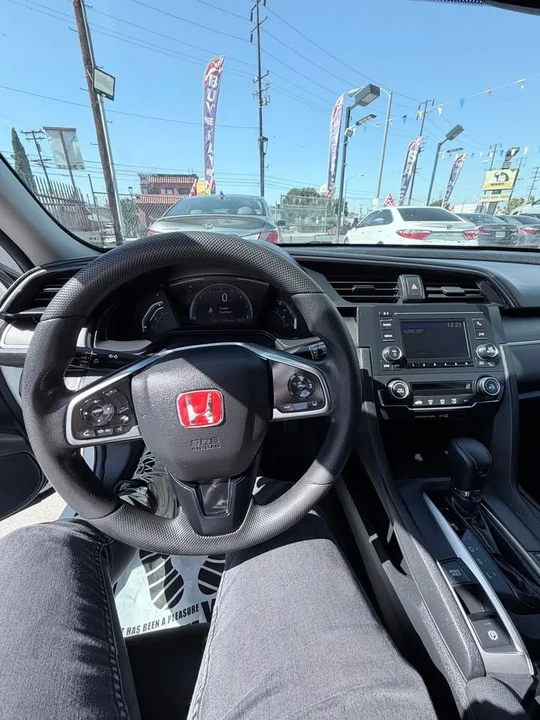 2020 Honda Civic 10th Gen - Image 7 of 8