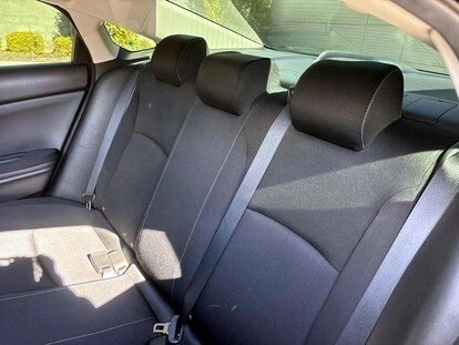 2020 Honda Civic 10th Gen - Image 15 of 17