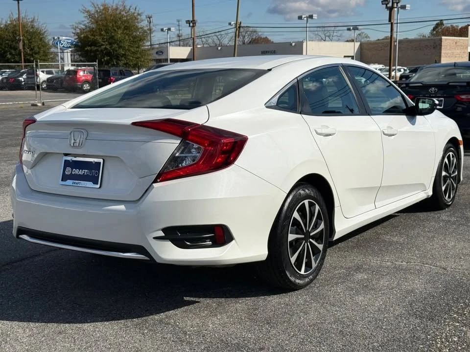 2020 Honda Civic 10th Gen - Image 6 of 11