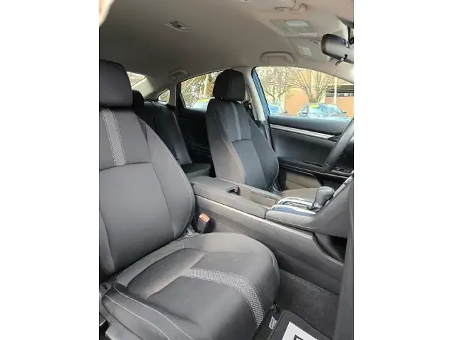 2020 Honda Civic 10th Gen - Image 9 of 16