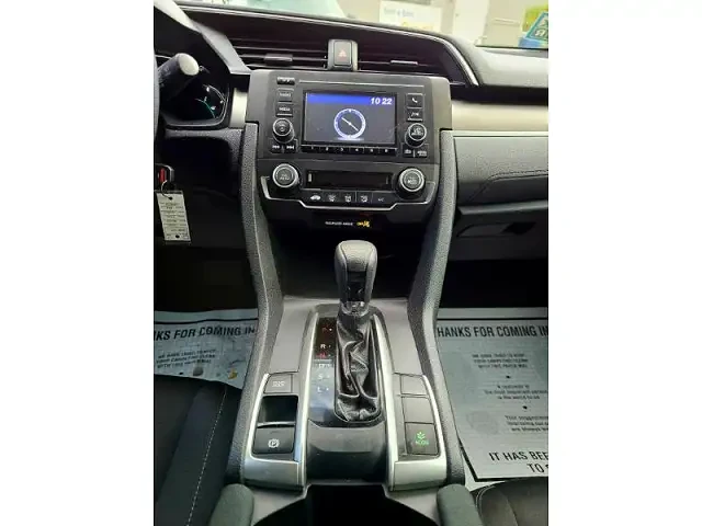 2020 Honda Civic 10th Gen - Image 7 of 16