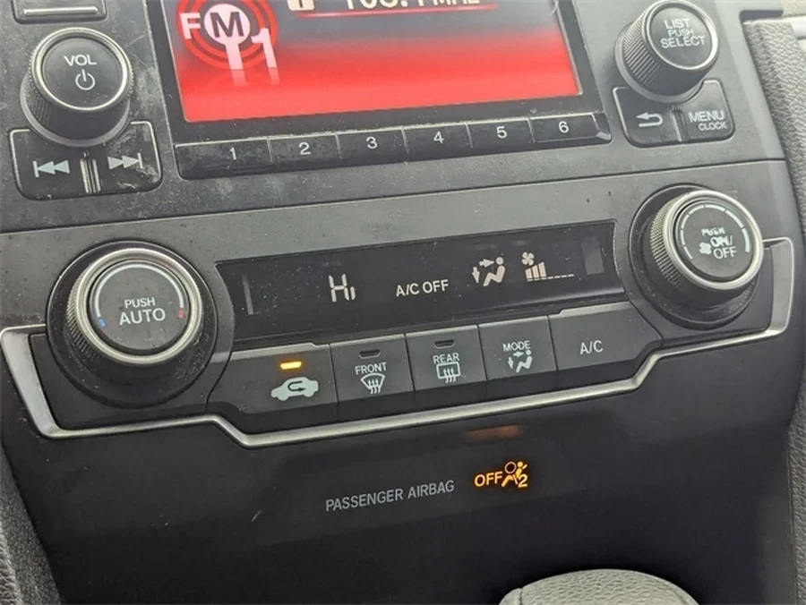 2020 Honda Civic 10th Gen - Image 12 of 14