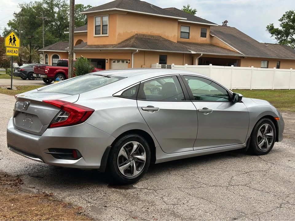 2020 Honda Civic 10th Gen - Image 15 of 15