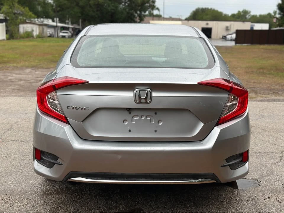 2020 Honda Civic 10th Gen - Image 13 of 15