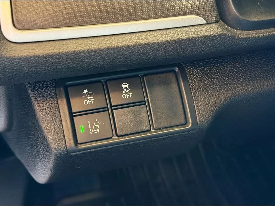2020 Honda Civic 10th Gen - Image 10 of 20
