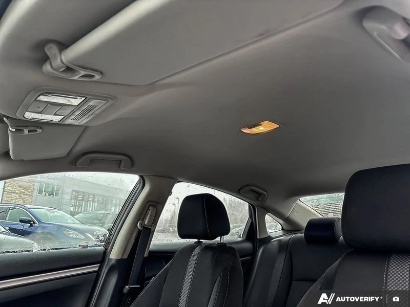 2020 Honda Civic 10th Gen - Image 19 of 20