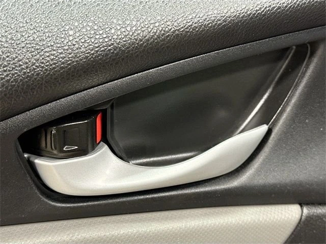 2020 Honda Civic 10th Gen - Image 18 of 19