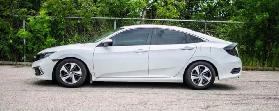 2020 Honda Civic 10th Gen - Image 2 of 9