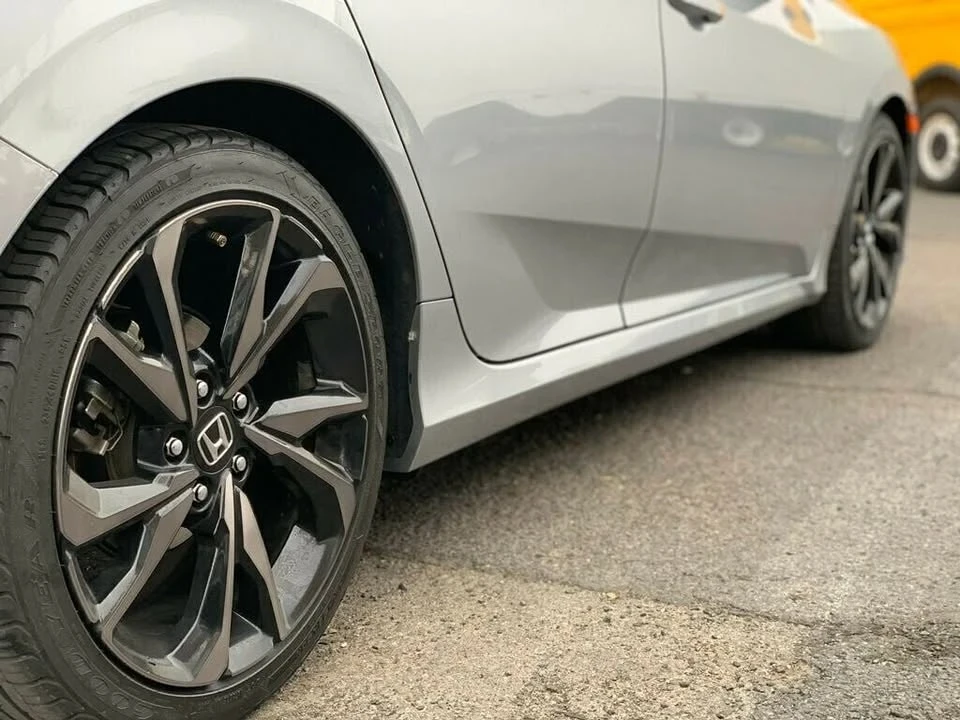 2020 Honda Civic 10th Gen - Image 10 of 20