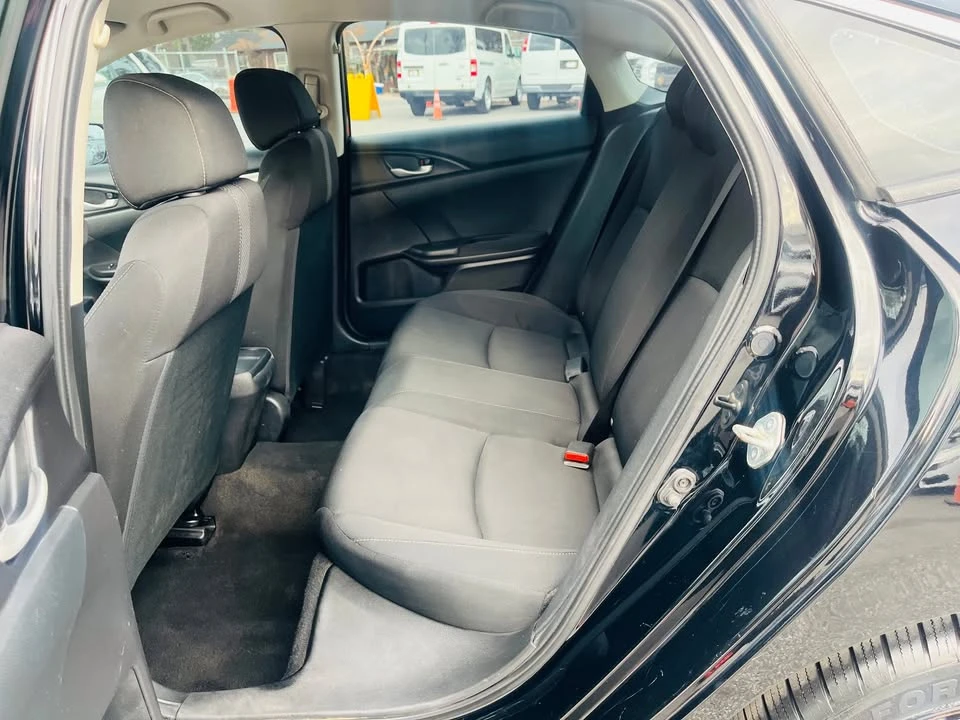 2020 Honda Civic 10th Gen - Image 9 of 14