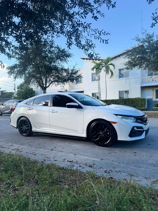 2020 Honda Civic Si 10th Gen - Image 2 of 12