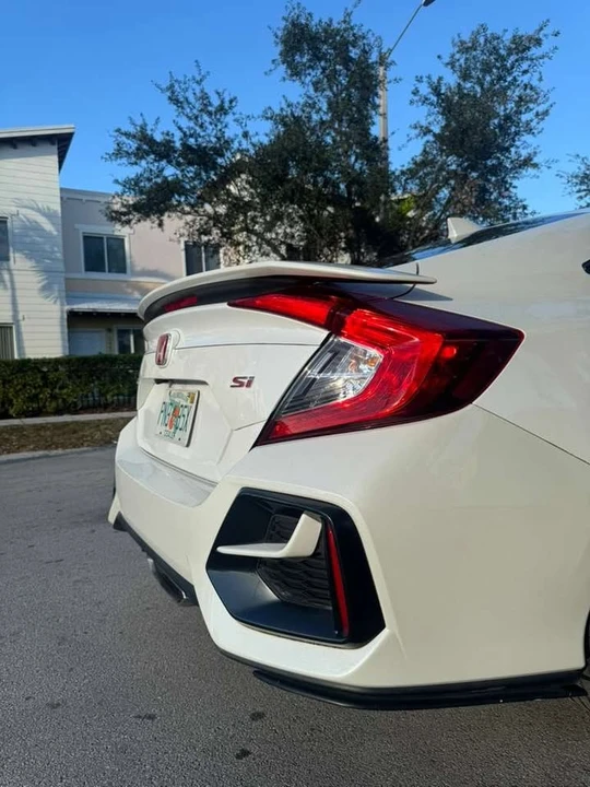 2020 Honda Civic Si 10th Gen - Image 6 of 12