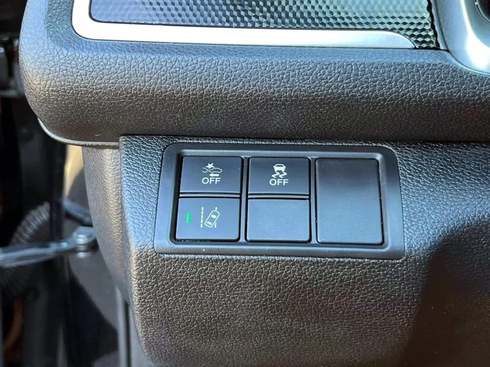 2020 Honda Civic 10th Gen - Image 16 of 20