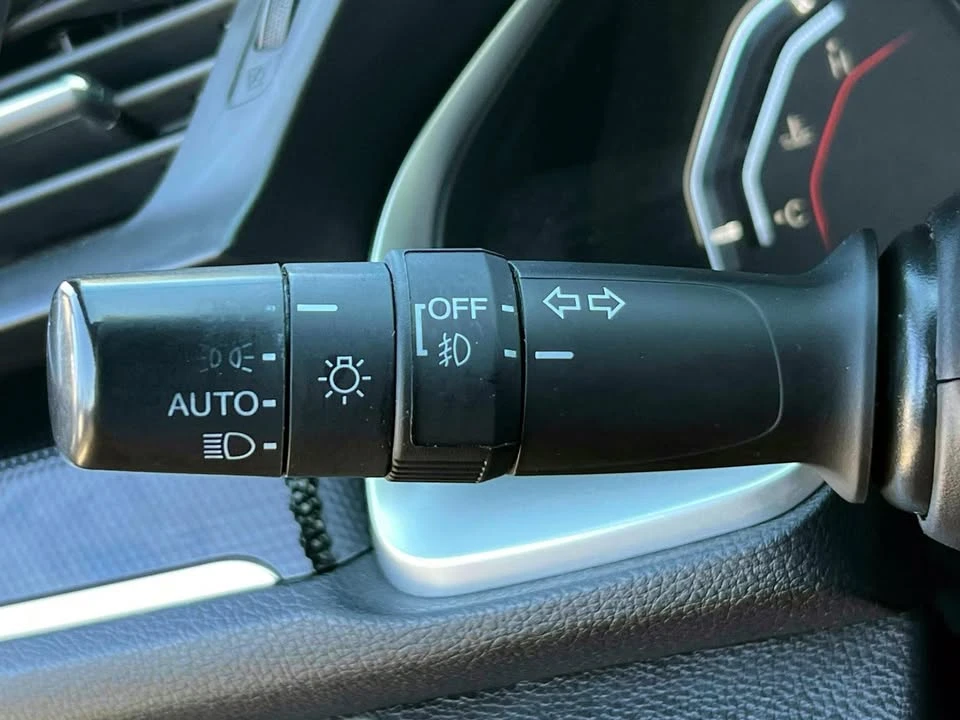 2020 Honda Civic 10th Gen - Image 19 of 20