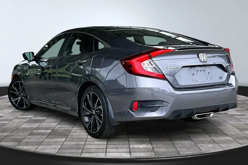 2020 Honda Civic 10th Gen - Image 2 of 15