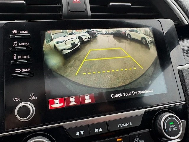 2020 Honda Civic 10th Gen - Image 10 of 13