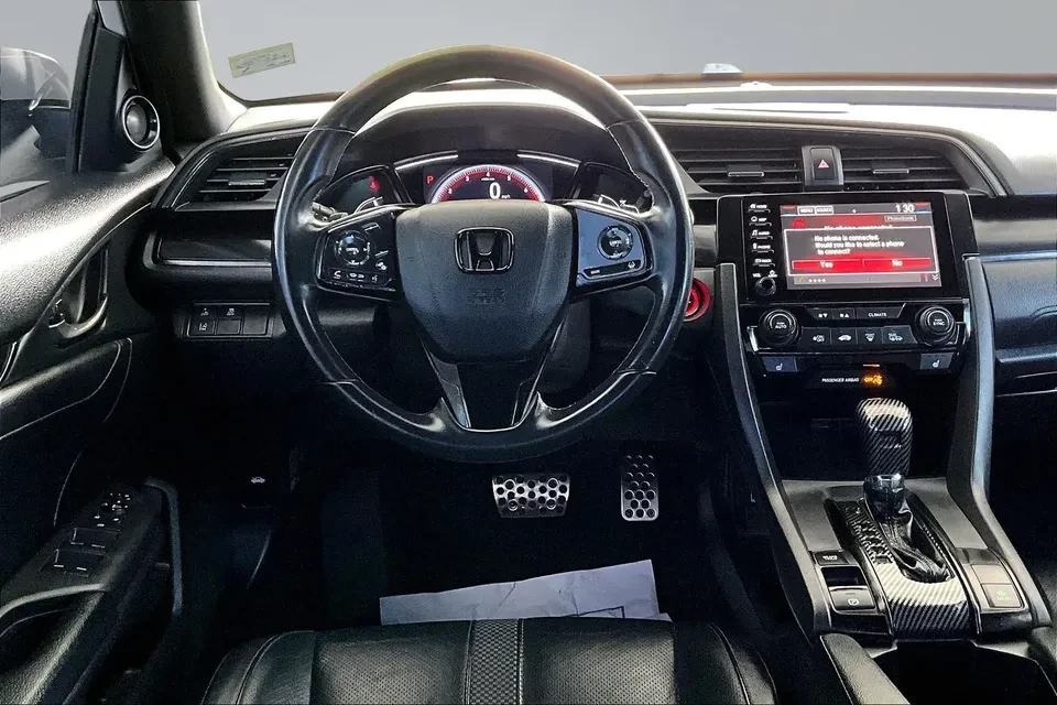 2020 Honda Civic 10th Gen - Image 12 of 18