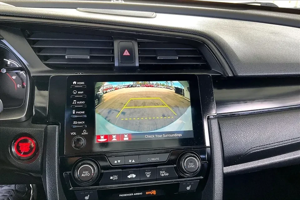 2020 Honda Civic 10th Gen - Image 5 of 18