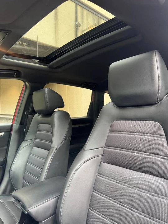 2020 Honda CR-V 5th Gen - Image 11 of 17