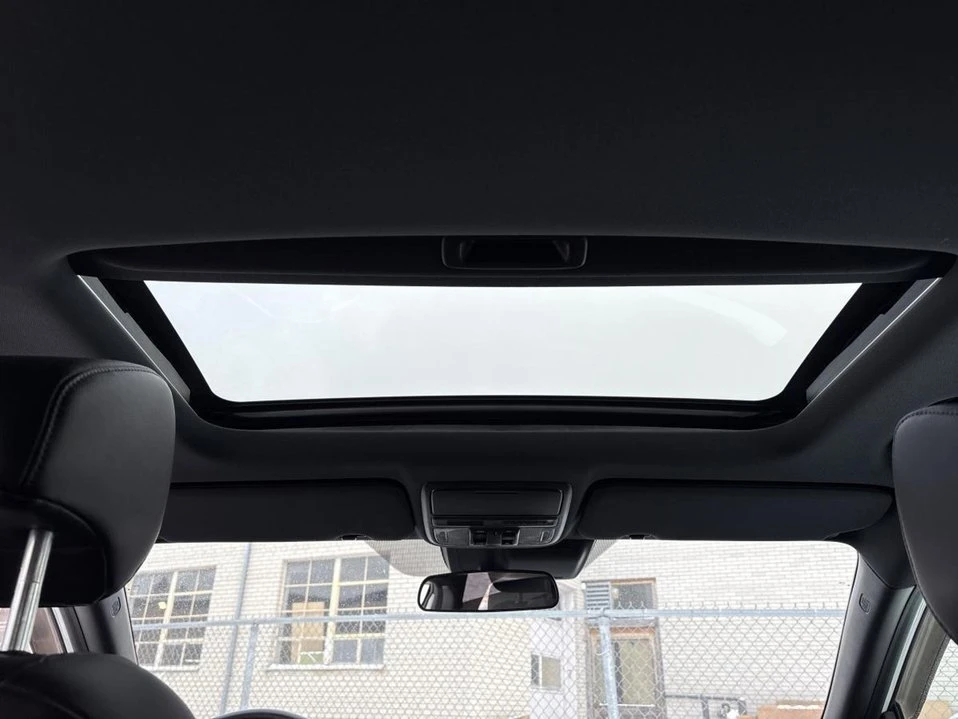 2020 Honda CR-V 5th Gen - Image 11 of 18