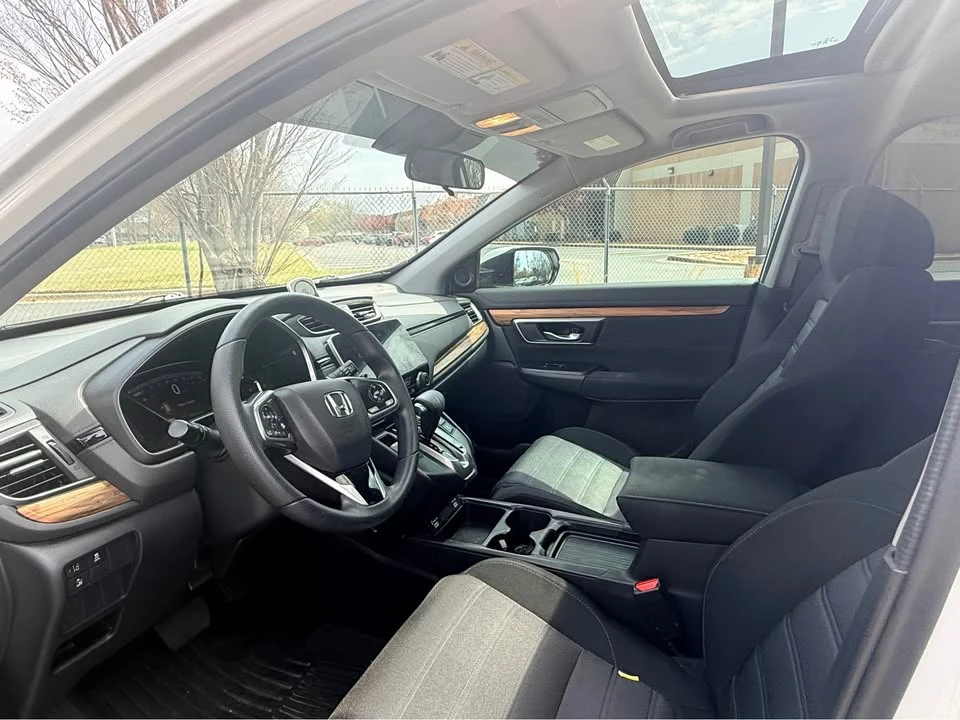 2020 Honda CR-V 5th Gen - Image 9 of 13