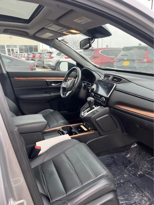 2020 Honda CR-V 5th Gen - Image 5 of 9