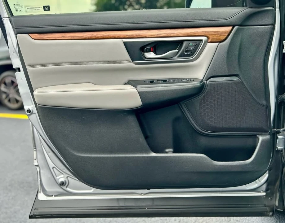 2020 Honda CR-V 5th Gen - Image 19 of 19