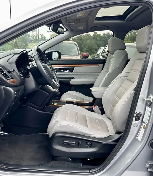 2020 Honda CR-V 5th Gen - Image 9 of 19