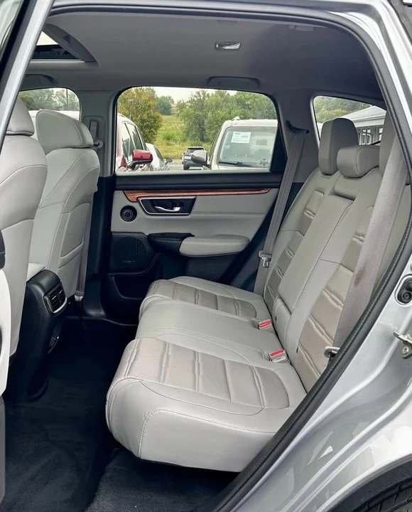 2020 Honda CR-V 5th Gen - Image 14 of 19