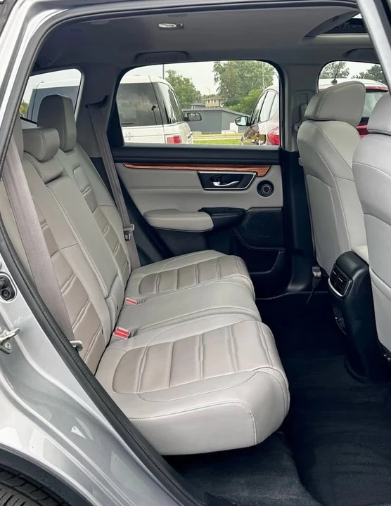2020 Honda CR-V 5th Gen - Image 16 of 19